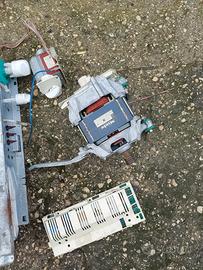 Ricambi lavatrice Miele e Indesit