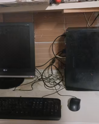 PC03 Foxconn 2AAF dualcore AM3 + TV/Monitor LG