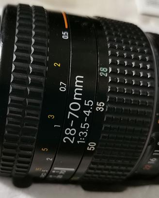 nikkor 28~70mm  F/3.5~F/4.5 D