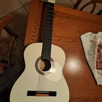 chitarra eko bianca