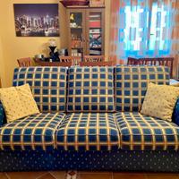 Salotto intero Divano 3 posti + 2 poltrone +Omaggi