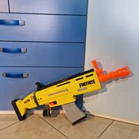 Nerf Fortnite scaracca automatico 