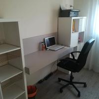 Due mobili/scaffale Ikea come nuovi