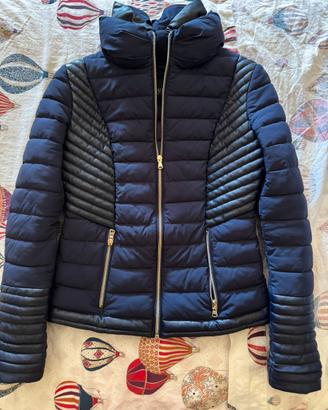 Piumino corto GUESS  con dettagli in ecopelle