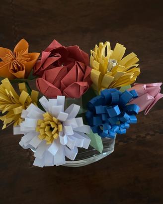 Mazzo di fiori di carta
