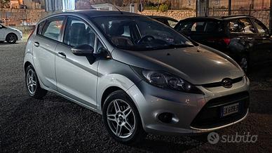 IN ARRIVO Ford Fiesta 1.4 TDCi 5p. Ghia