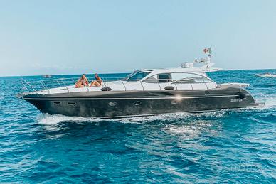 Noleggio Barca  Alena 56 Sport Coupe 18 metri