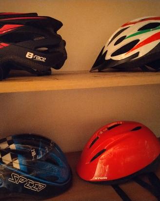caschi bicicletta  resistenti 