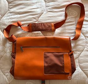 Borsa Piquadro pelle e tessuto