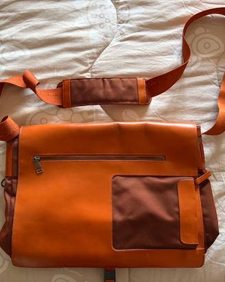 Borsa Piquadro pelle e tessuto