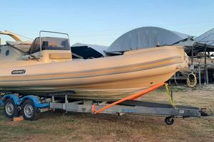 gommone solemar cabin 742 con carrello