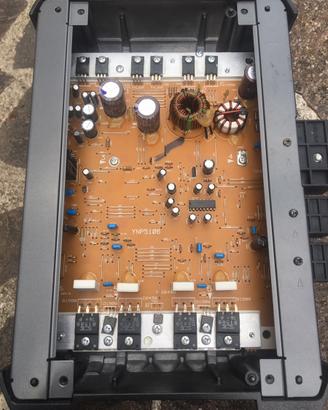 Amplificatore Pioneer 2 canali GM 3300T perfetto