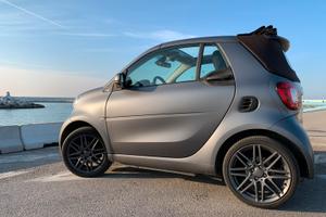 Smart Fortwo Cabrio 2017 - Allestimento Brabus