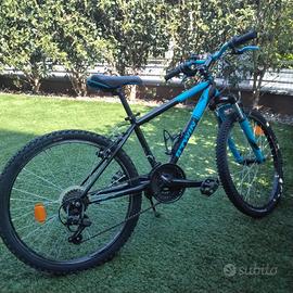 Mountainbike rockrider 500