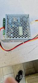 alimentatore per antifurto 