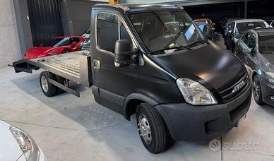Iveco Daily CARROATTREZZI