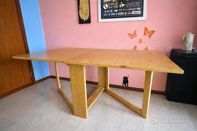 Tavolo salvaspazio in legno (chiuso solo 21 cm!)