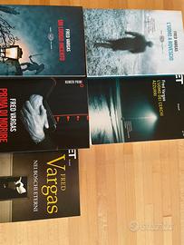 Vari libri thriller