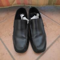 Scarpe in pelle eleganti senza lacci da uomo