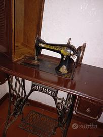 MACCHINA DA CUCIRE- SINGER