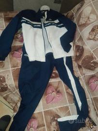 tuta Lacoste originale. 