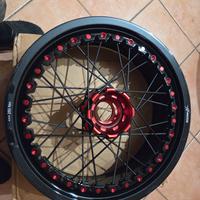 Cerchio posteriore MV Agusta Dragster 800 RR Kineo