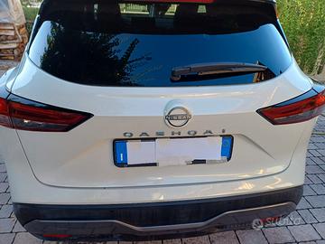 Nissan Qashqai  N- connecta  MHYB 140CV