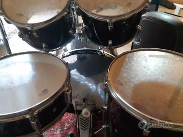 Batteria mapex tornado e piatti Paiste 101
