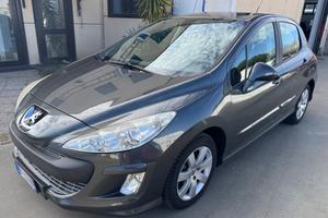 Peugeot 308 1.6 HDi 90CV -151.000 KM