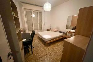 Camera singola con letto matrimoniale