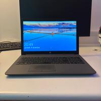 Pc portatile HP 255 G7 AMD 3020 238 GB