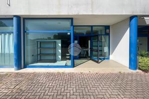 NEGOZIO A PORTO MANTOVANO