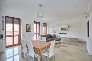 Appartamento di 153 m² con più di 5 locali a Milan