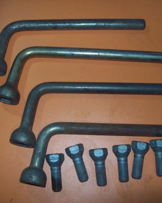 chiave per smontaggio gomme vintage