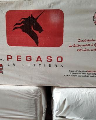 lettiera per cavalli