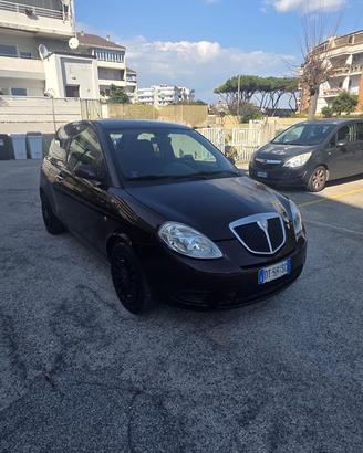 Lanciay perfetta in tutto unico proprietario