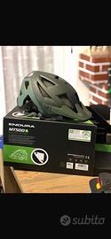 Casco endura mt500