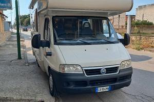camper 6 posti  