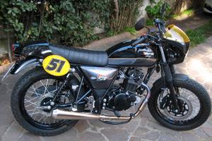 motocicletta semi nuova