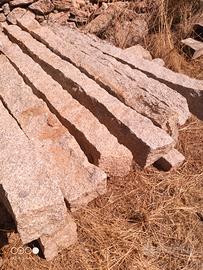 pilastri in granito 