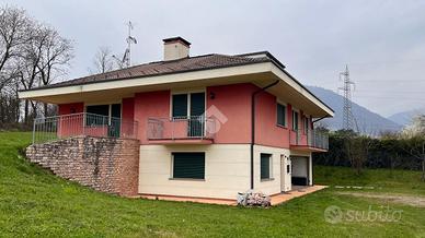 VILLA SINGOLA A FELTRE