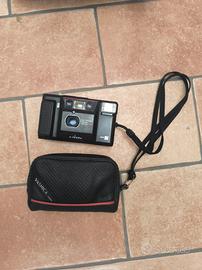 Macchine fotografiche vari tipi vintage e non. 