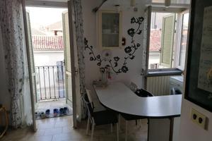 Affitta bilocale ammobiliato 35mq centro storico
