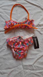Bikini da bambina. Marca Calzedonia 