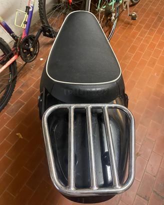 Sella con portapacchi originale Triumph