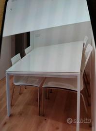 Tavolo allungabile  bianco di design