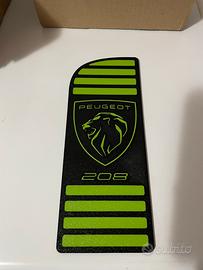 Poggiapiede Peugeot 208