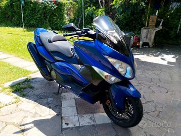 Yamaha T max 500