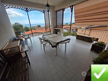 Ampio + Giardino + Garage + Cantina Condofuri