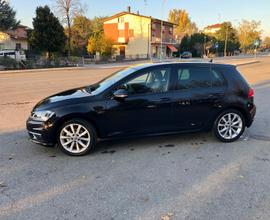 VOLKSWAGEN Golf 7ª serie - 2019